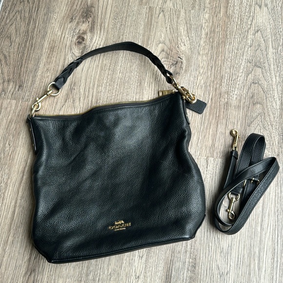 Coach purse - Picture 2 of 7